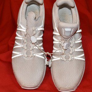 Nike Shox Gravity Triple White Running Training Shoes  Sneakers Mens Size 8.5